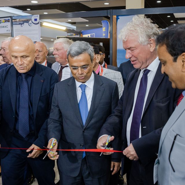Ribbon cutting for the Sea Tech Week® trade fair